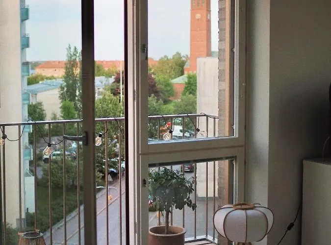 דירה Candy-colored Two-room With Sweet Views