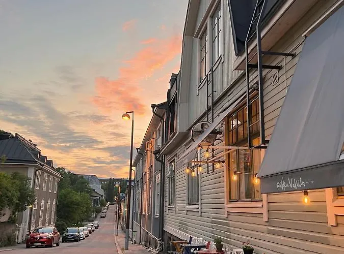 דירה Candy-colored Two-room With Sweet Views הלסינקי