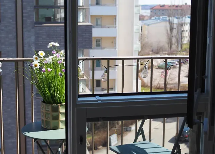 דירה Candy-colored Two-room With Sweet Views