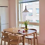 Candy-colored Two-room With Sweet Views هلسنكي